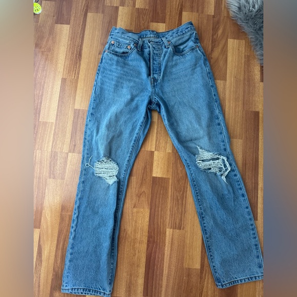 501 LEVIS - Picture 2 of 5